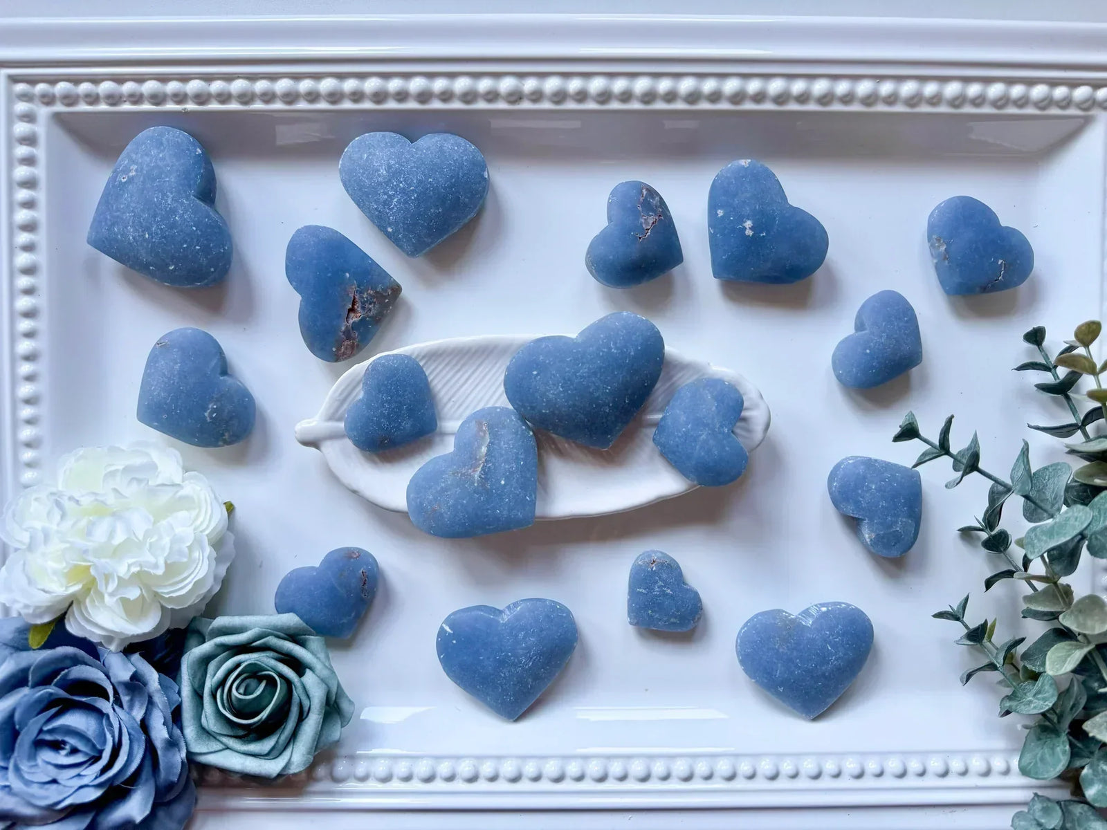 Angelite: Peace & Divine Guidance