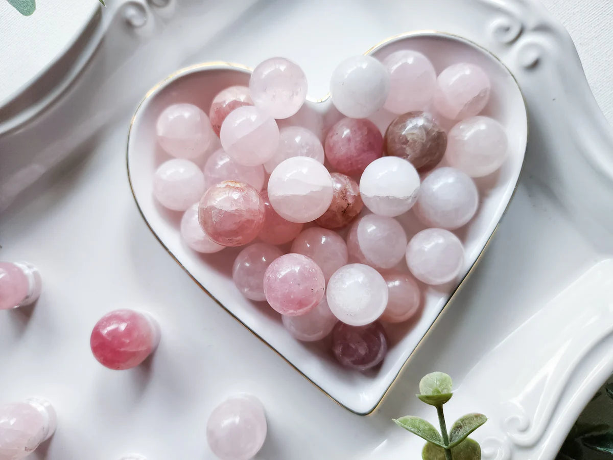 Rose Quartz: The Crystal of Love and Peace