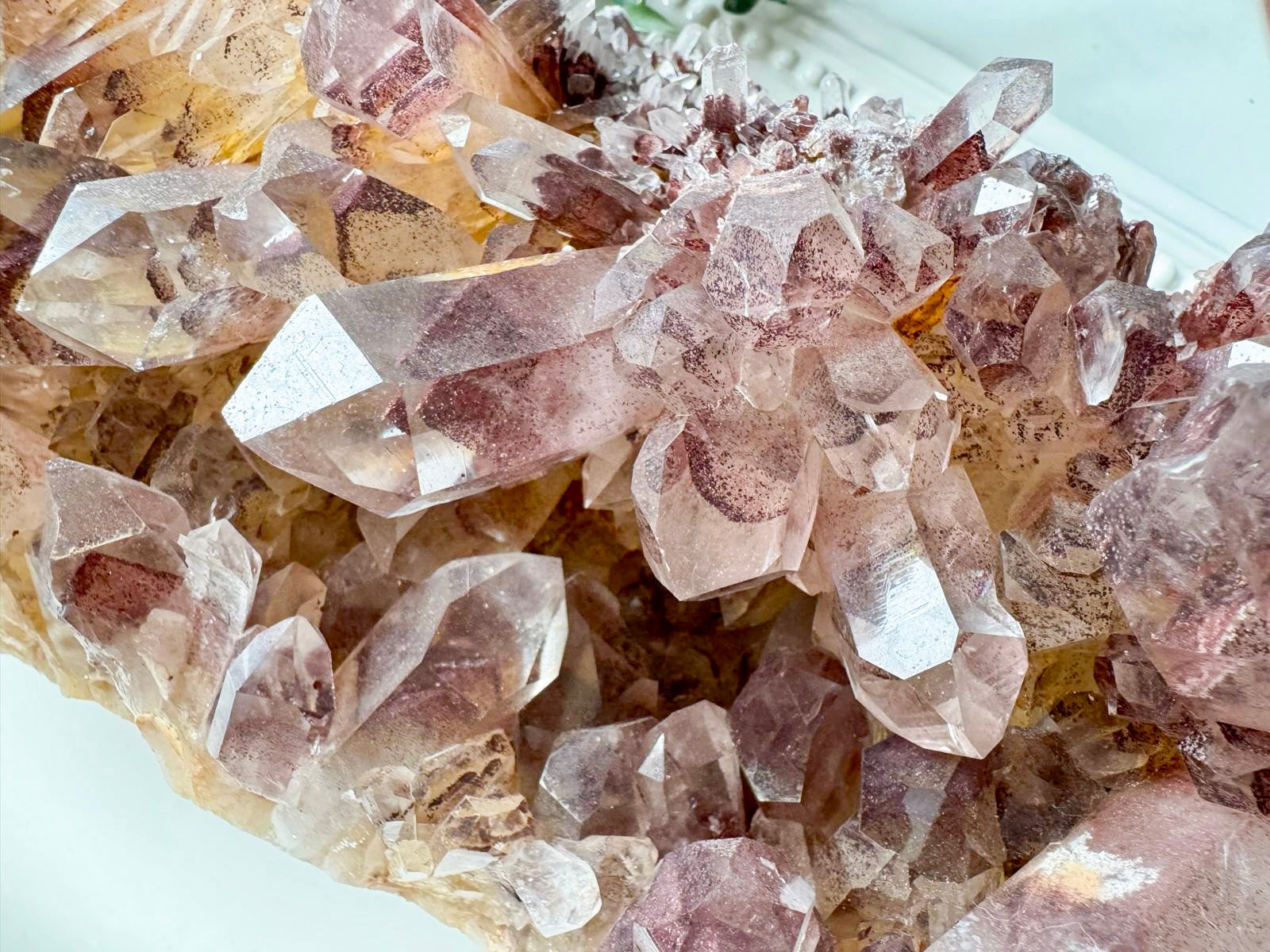 2,111 Red Phantom Quartz