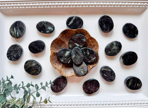 Astrophyllite Flat Palm Stone
