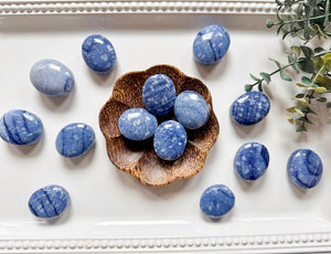 Blue Quartz Palm Stone || Brazil