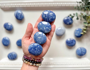Blue Quartz Palm Stone || Brazil