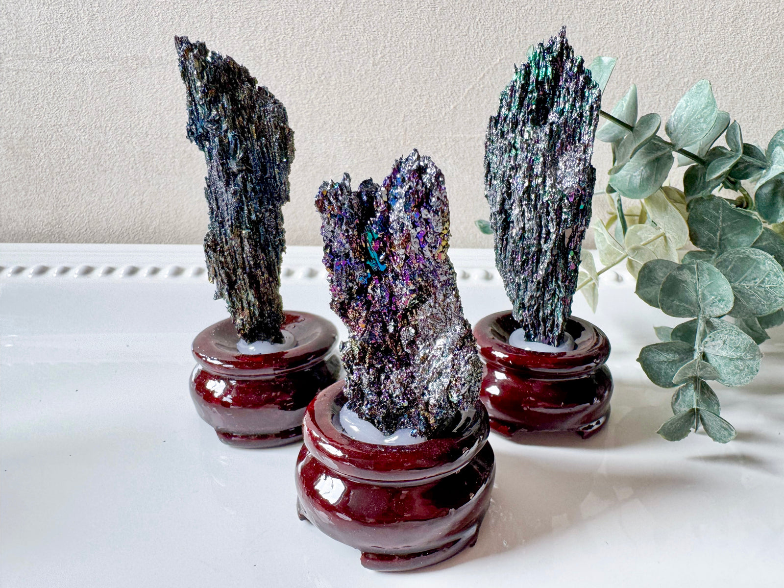 Carborundum Silicon Carbide in Wood Stand