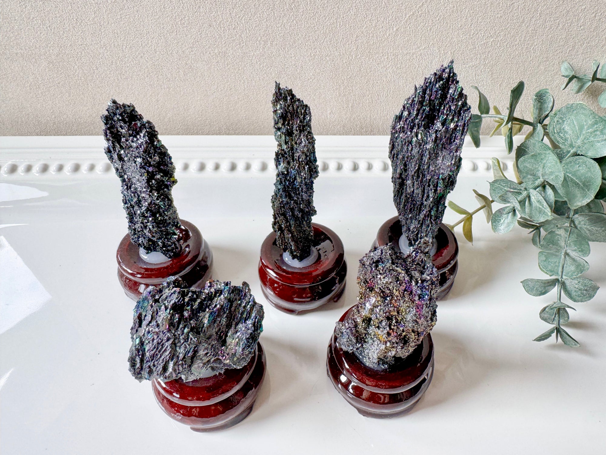 Carborundum Silicon Carbide in Wood Stand
