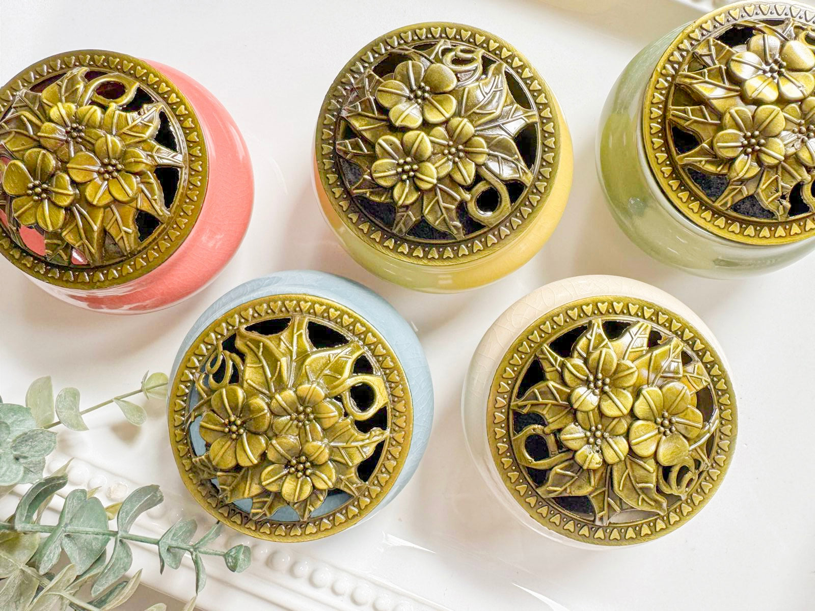 Ceramic Incense Burner Bowl with Floral Lid