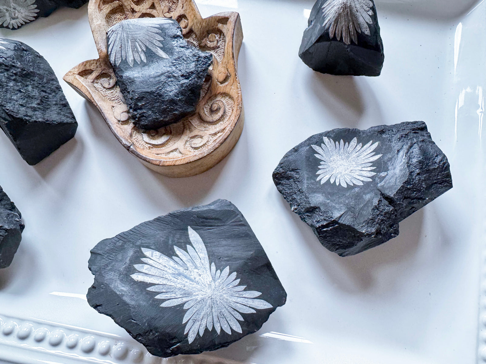 Chrysanthemum Stones