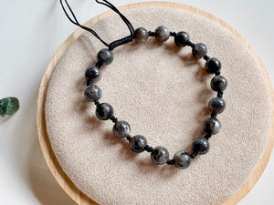 Crystal Beaded Knot Bracelet 6mm || Reiki Infused