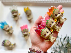 Crystal Crown Alien Mini Figure