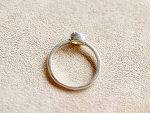 Dainty Oval Sterling Ring || Peridot
