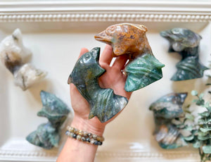 Dolphin Crystal Carving || 3.75"