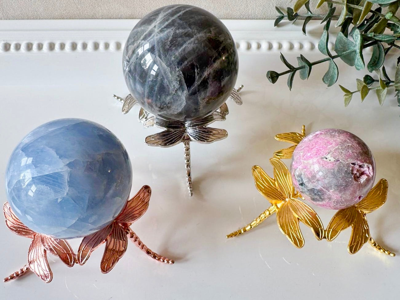 Dragonfly Trio Metal Sphere Holder