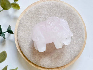 Elephant Crystal Carving || 1.75"