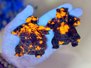 Flame Stone Flying Dragon Carving || UV-Reactive