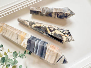 Fluorescent Volcanic Agate Cut Base Wand || UV Reactive