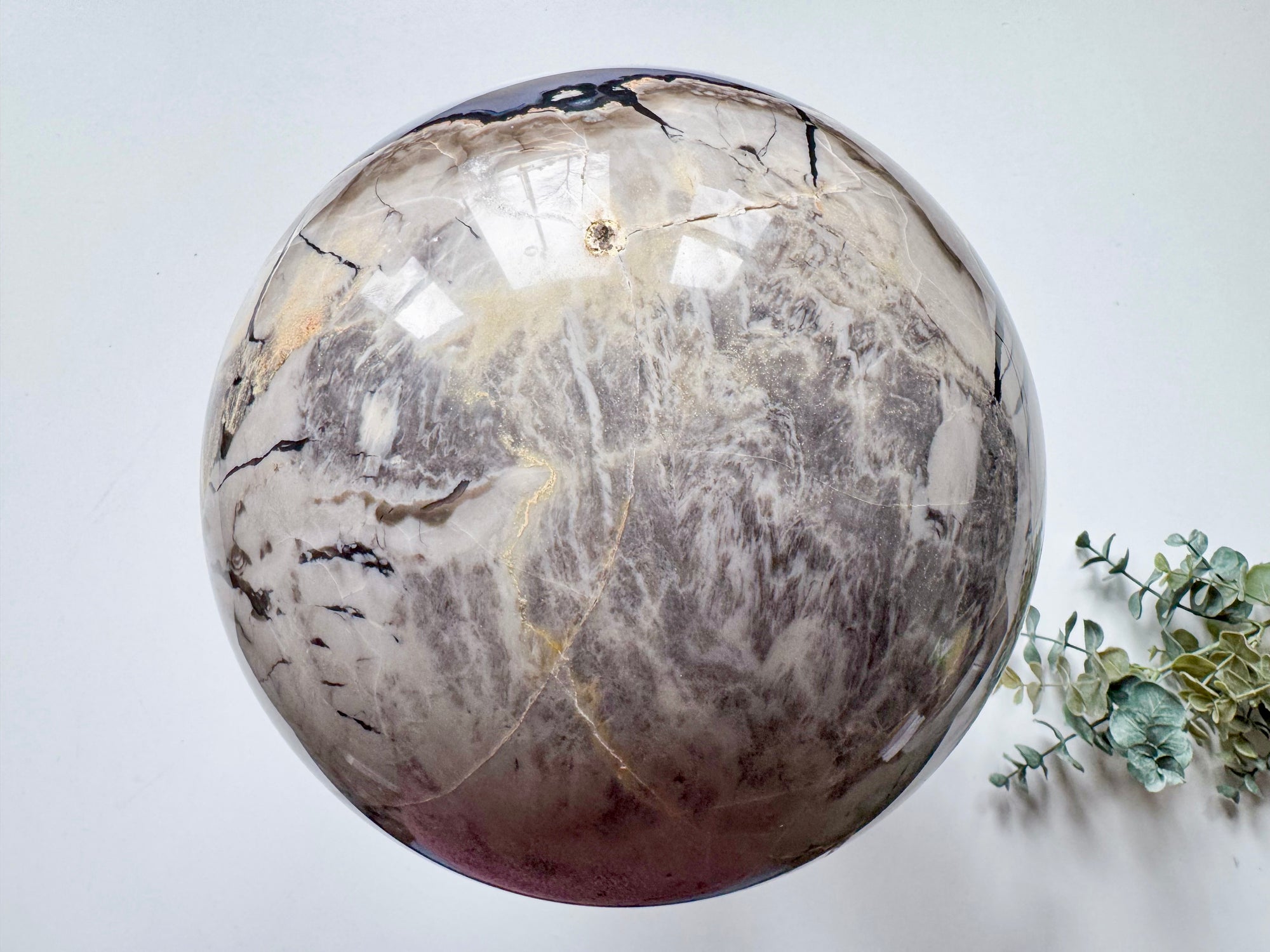 Fluorescent Volcanic Agate Sphere - XXL || UV Reactive