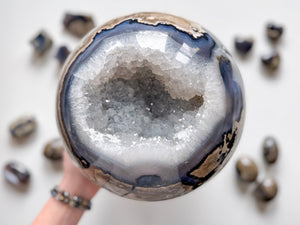 Fluorescent Volcanic Agate Sphere - XXL || UV Reactive