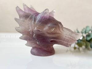 Fluorite Dire Wolf Carving