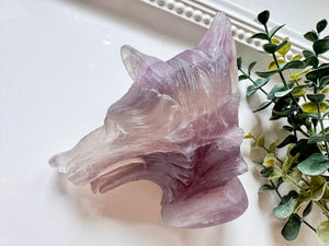 Fluorite Dire Wolf Carving