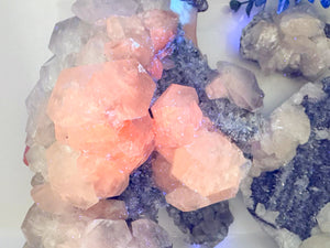 Fujian Benz Calcite Specimens || China || UV Reactive