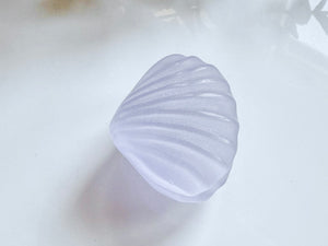 Glass Fiber Cat's Eye Seashell Carving