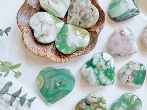 Green-Colored Flower Agate Heart