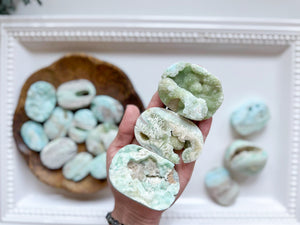 Hemimorphite Palm Stone || Matte & Raw Finish