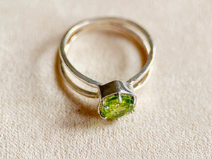 Hexagon Double Band Sterling Ring || Peridot