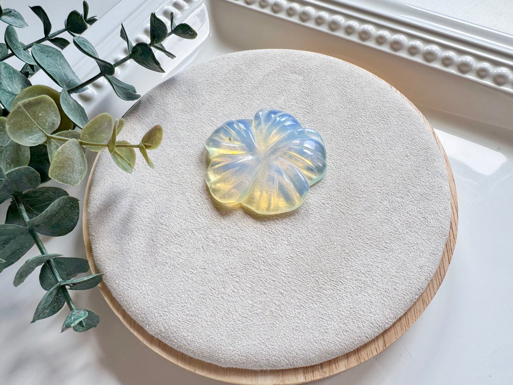 Hibiscus Blossom Crystal Carving