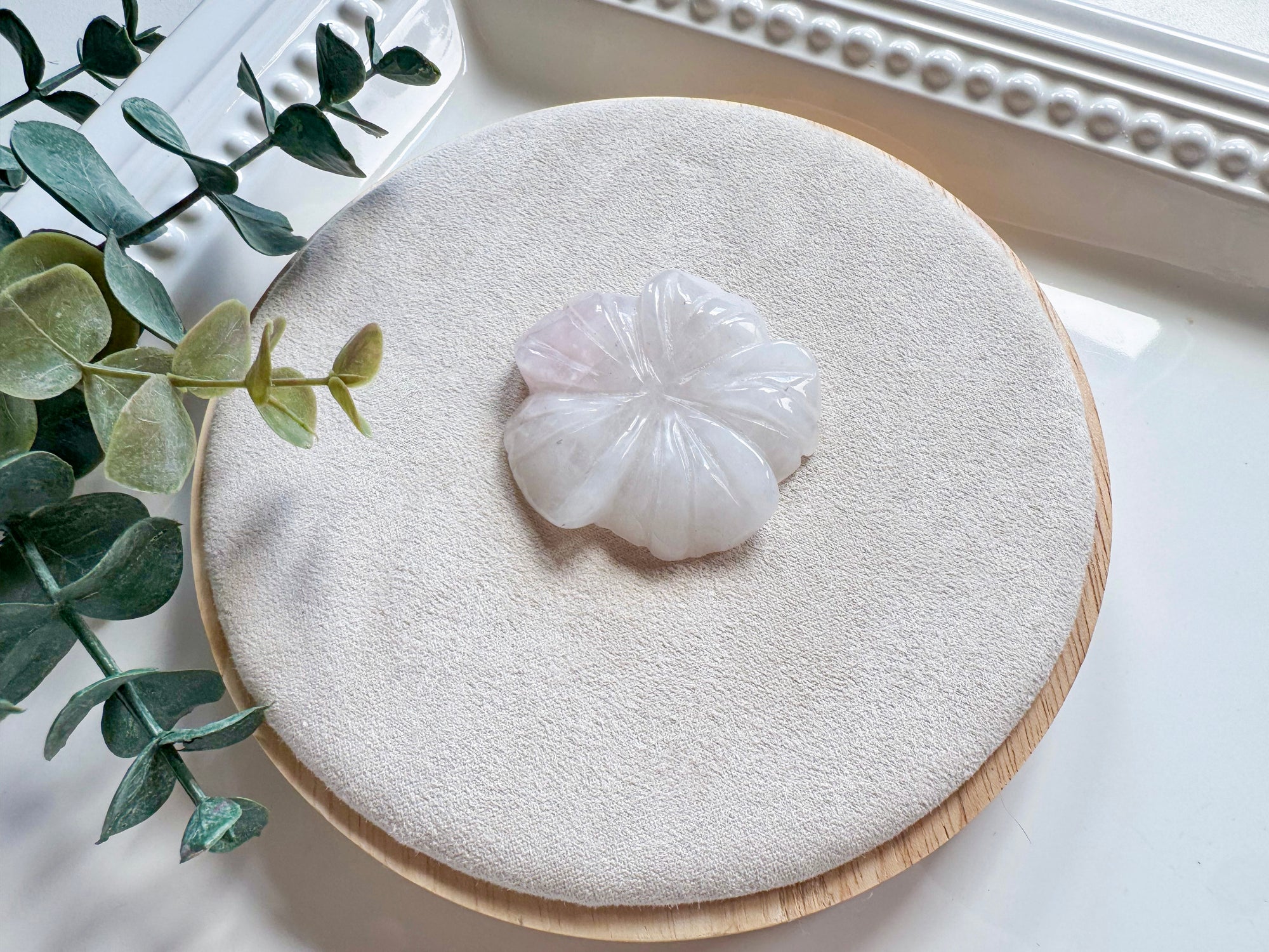 Hibiscus Blossom Crystal Carving