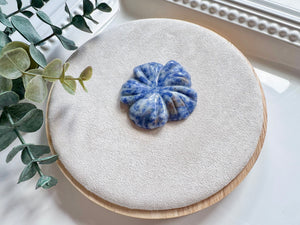 Hibiscus Blossom Crystal Carving