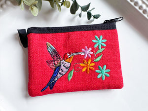 Humming Bird Embroidered Zippered Pouch || Ecuador