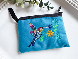 Humming Bird Embroidered Zippered Pouch || Ecuador