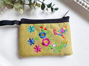 Humming Bird Embroidered Zippered Pouch || Ecuador