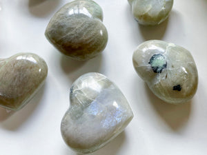 Garnierite Green Moonstone Heart || Madagascar