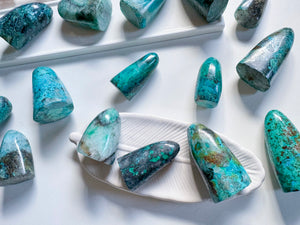 Quantrum Quattro Free Form || Malachite, Chrysocolla, Quartz & Shattuckite