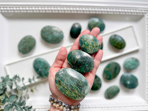 Emerald Verdite Jasper Palm Stone