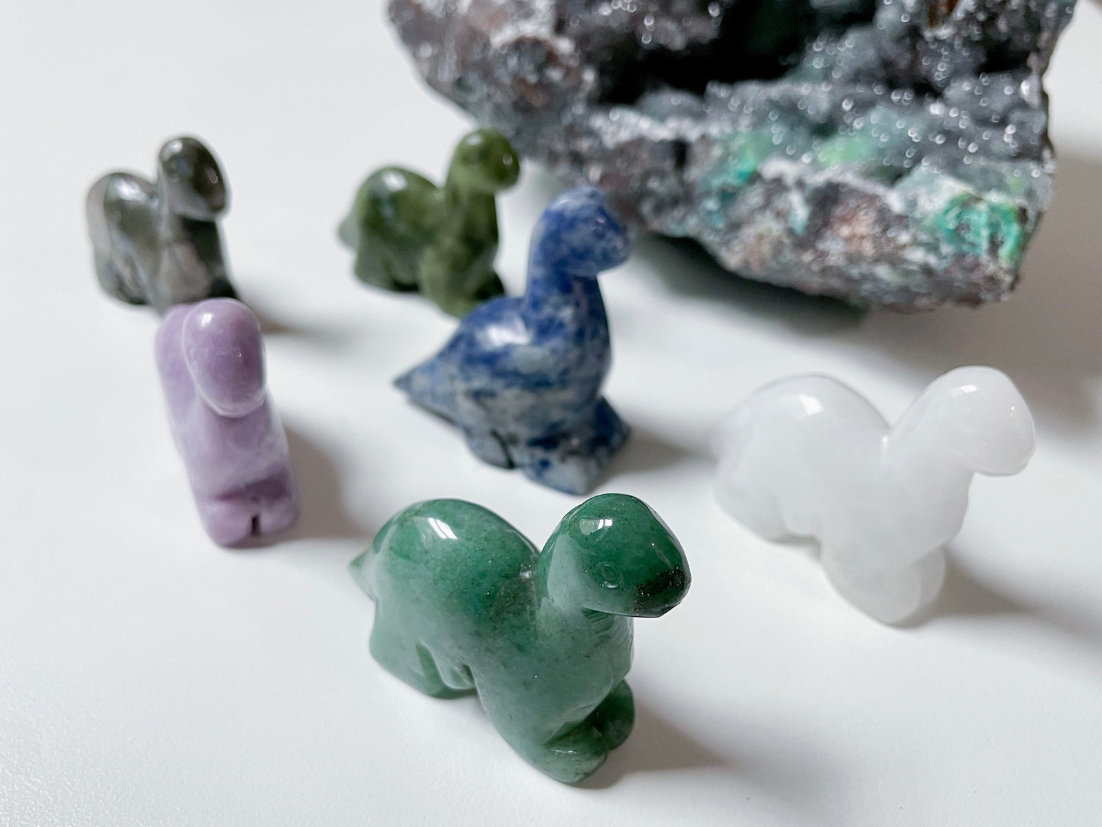 Crystal Brontosaurus 2" Carving