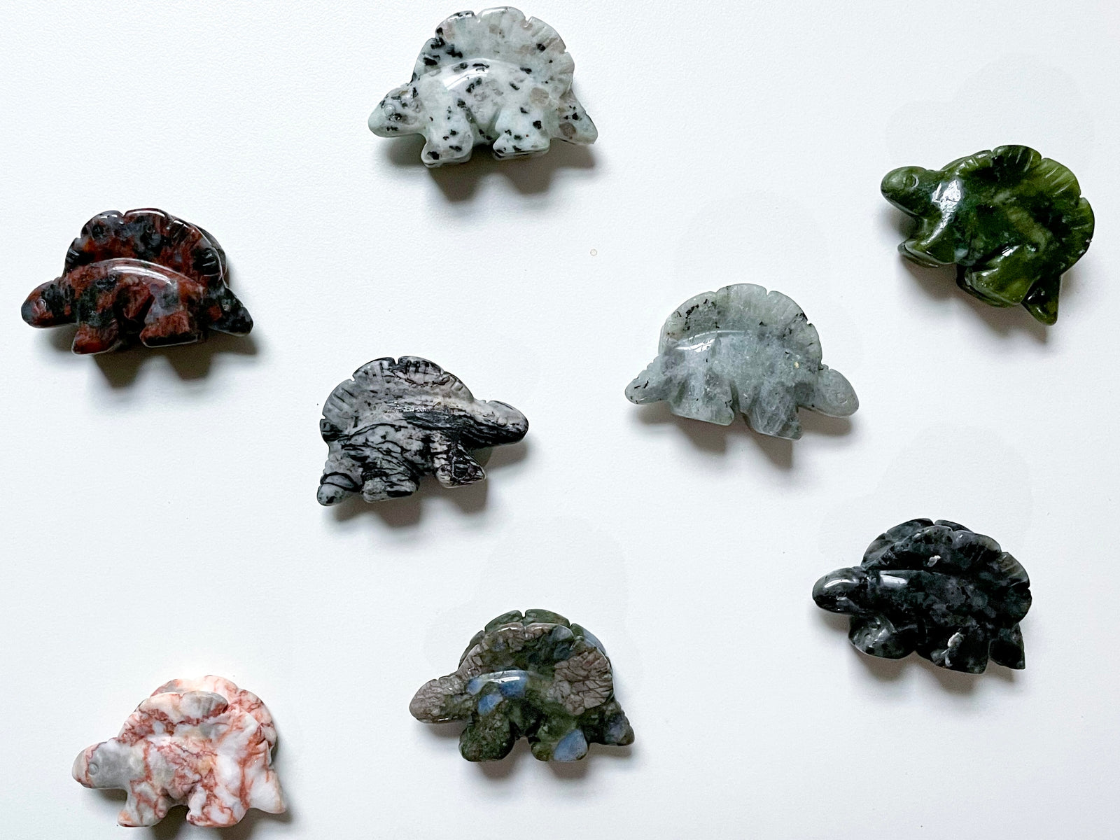 Crystal Stegosaurus 2" Carving