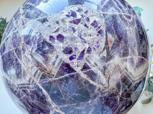 Dream Amethyst (Chevron Amethyst) XXL Sphere|| Brazil