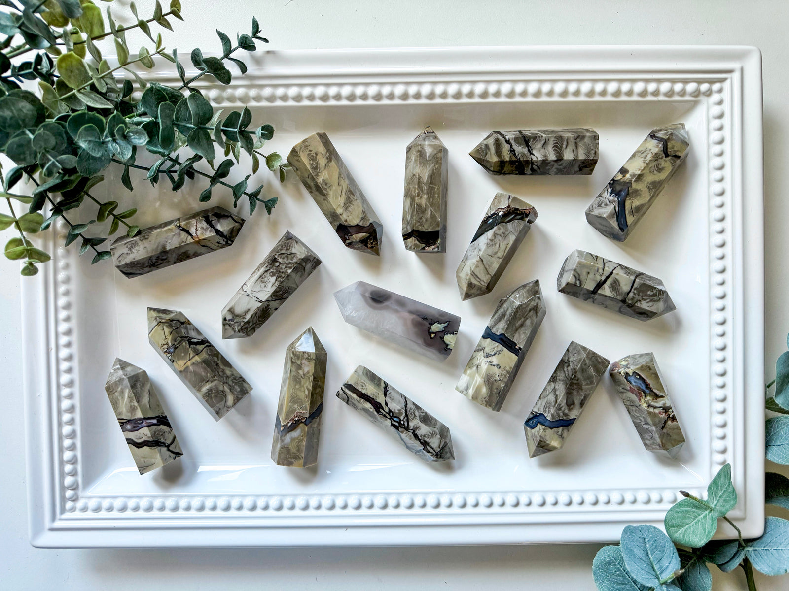 Fluorescent Agate Point || UV Reactive