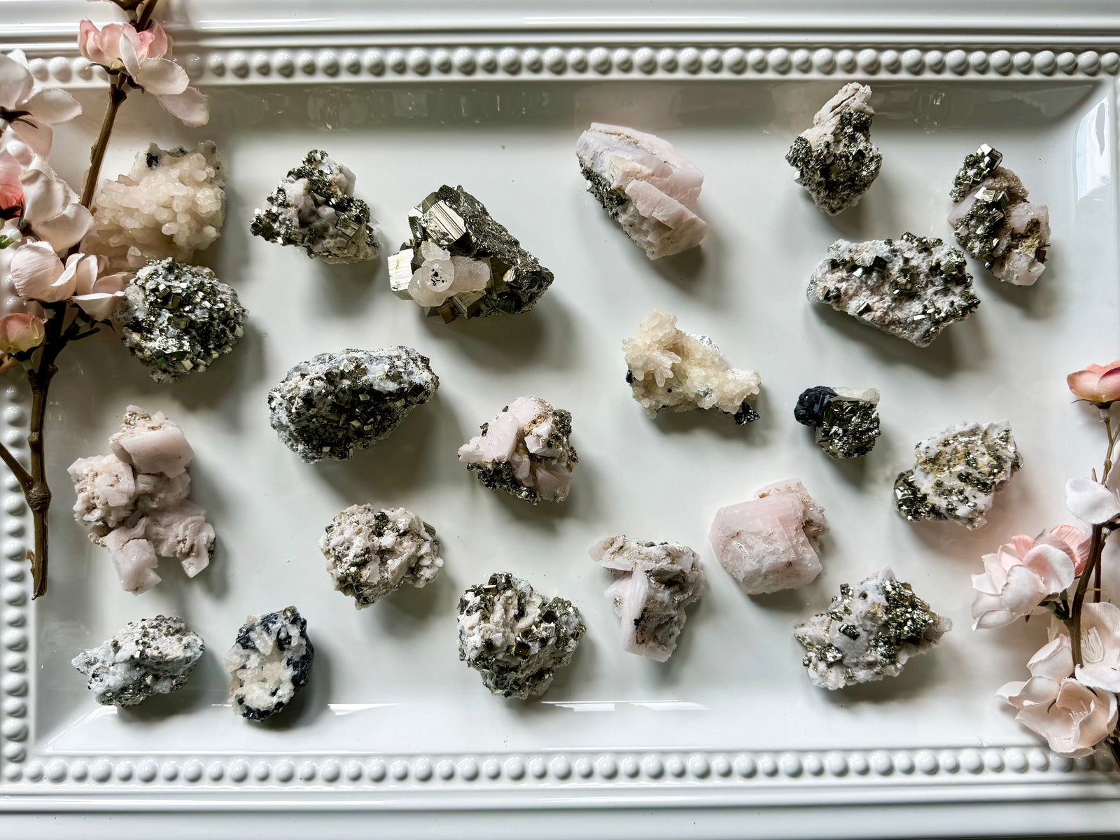 Mangano Calcite with Pyrite || Peru || UV Reactive