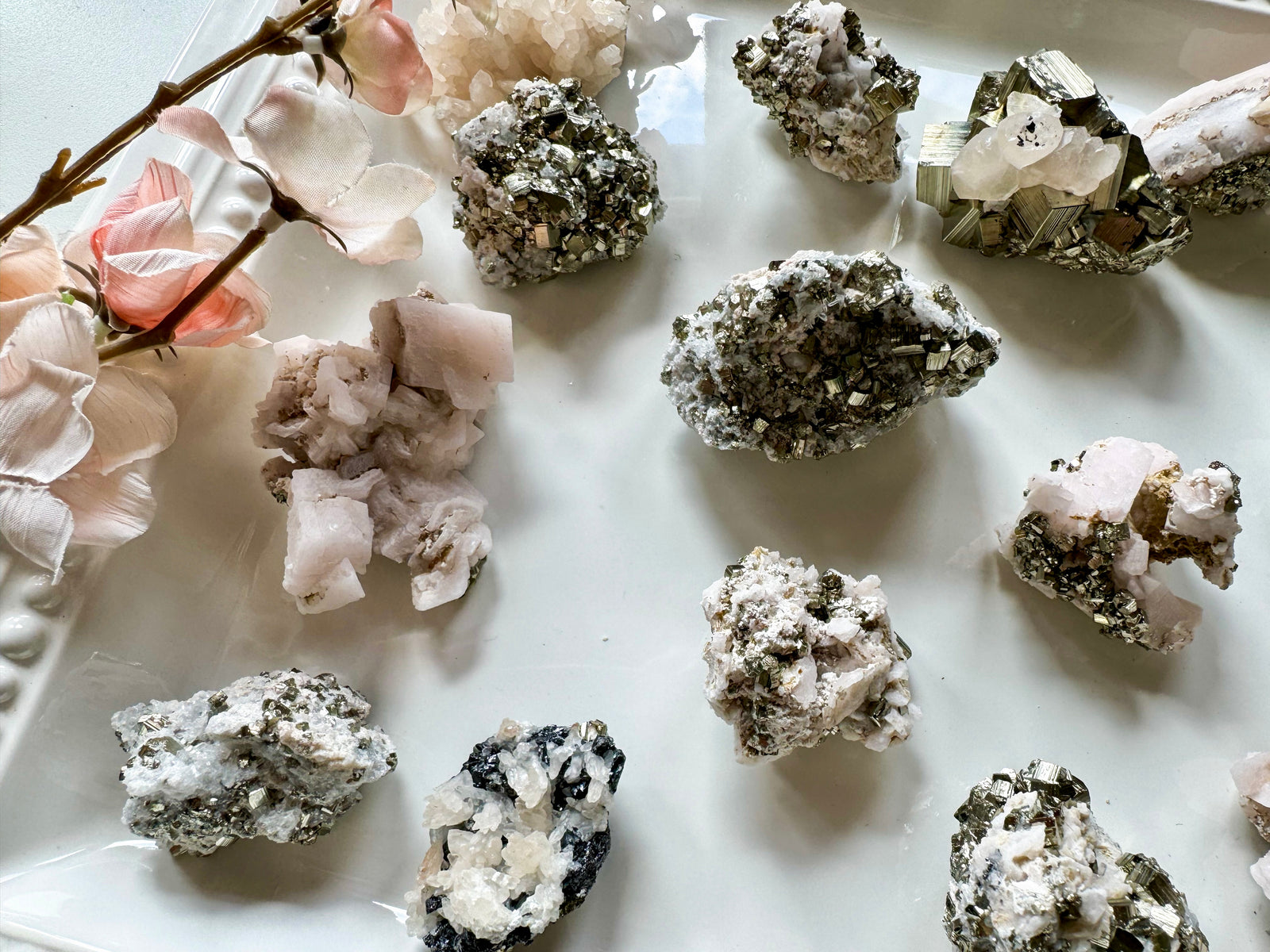 Mangano Calcite with Pyrite || Peru || UV Reactive
