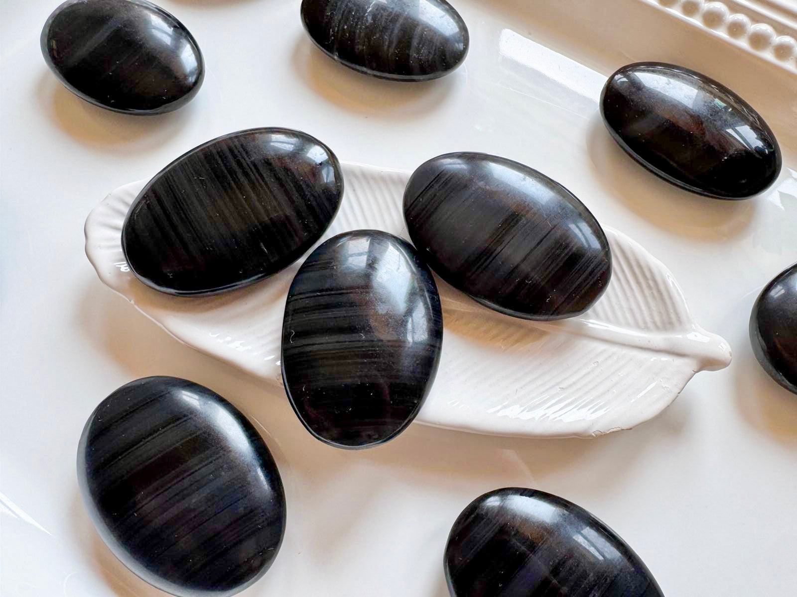 Ice Obsidian Palm Stone