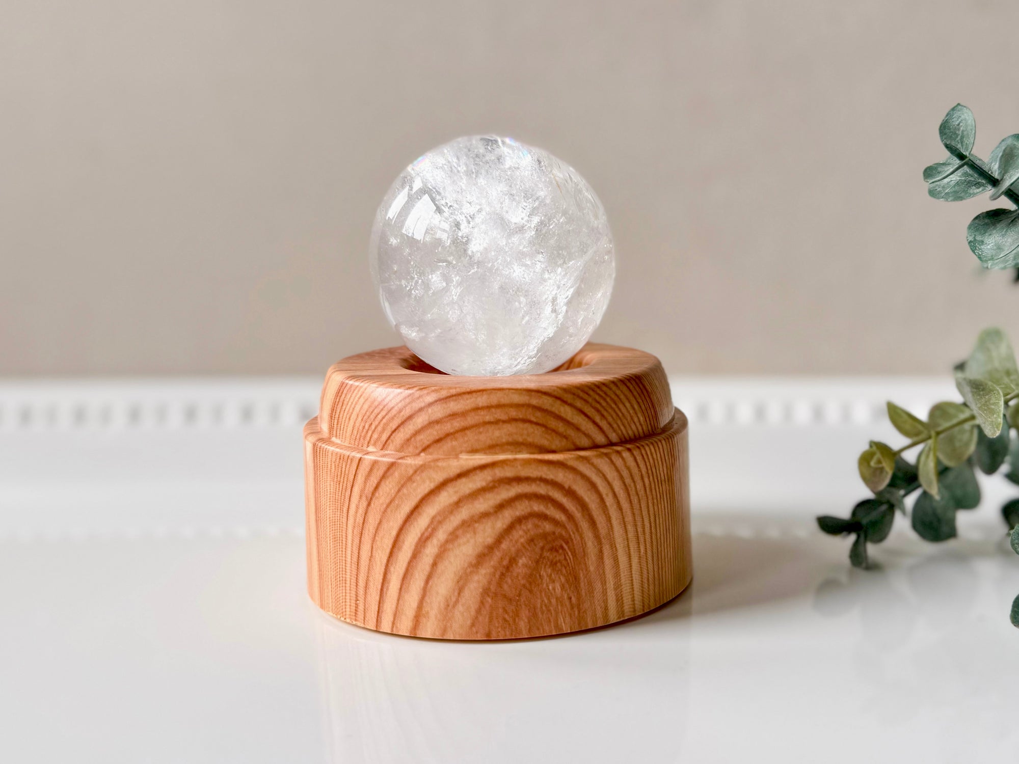 Illuminated Rotating Sphere Stand