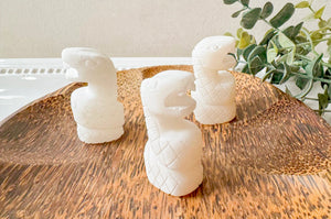 Inca Serpent Carving White Onyx Totem || Peru