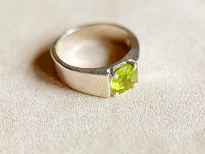Inlay Sterling Ring || Peridot