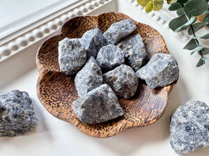 Iolite || Raw Stone