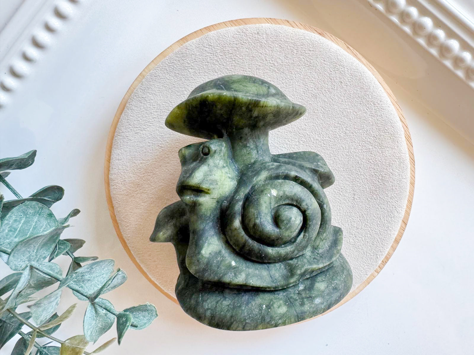 Jade Snail & Mushroom