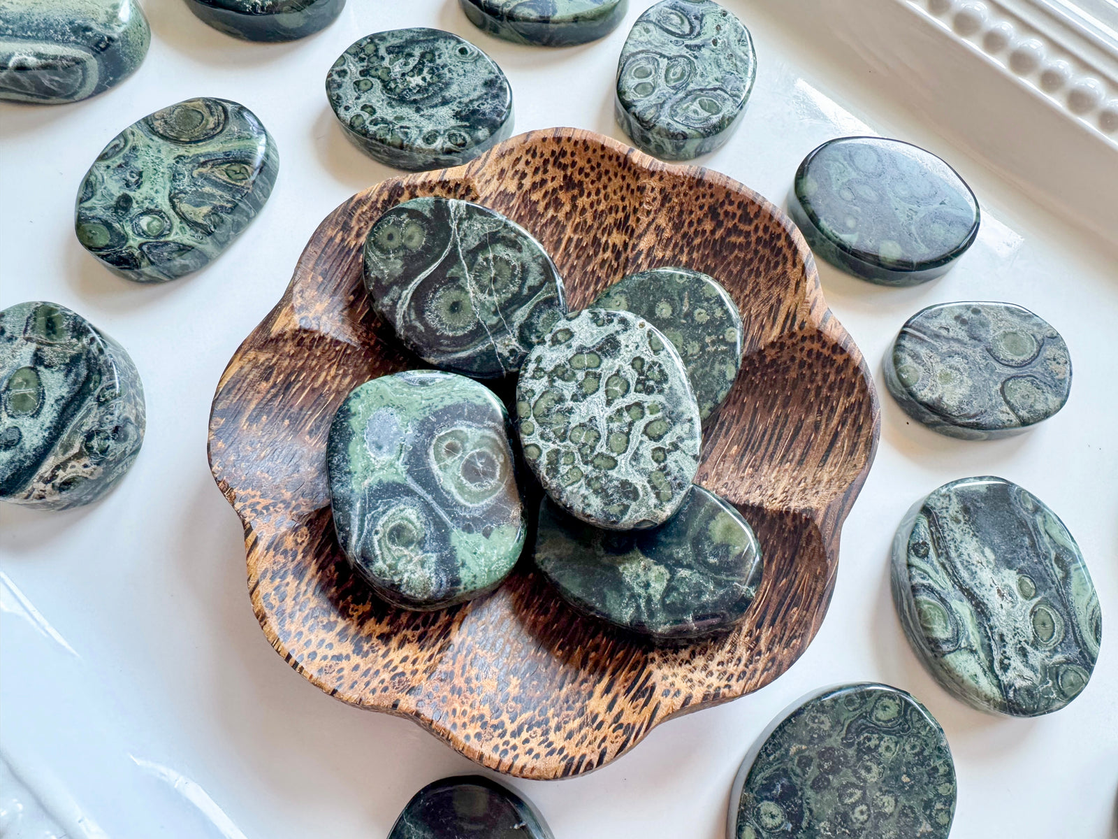 Kambaba Jasper Flat Palm Stone
