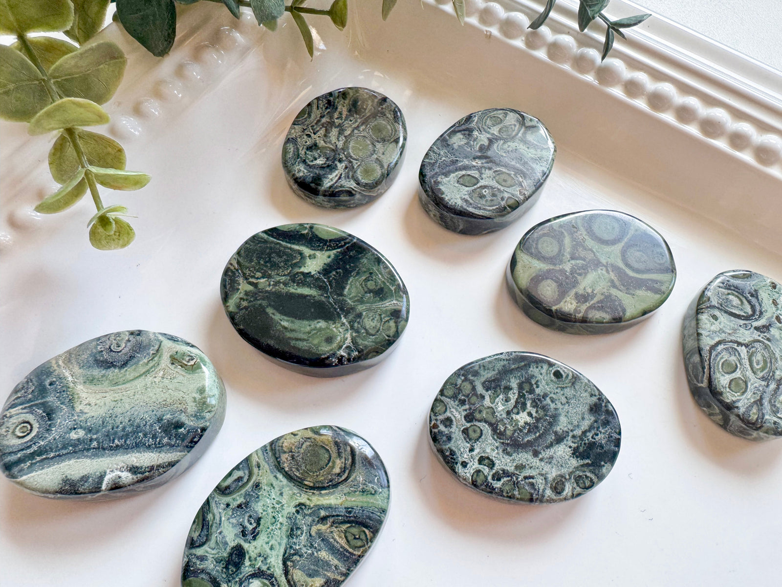 Kambaba Jasper Flat Palm Stone
